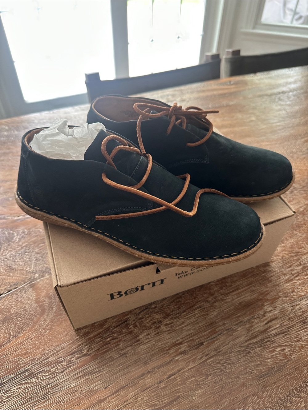 Born unisex Navy Suede Chukka Boots with Brown Laces, Women’s size 11,